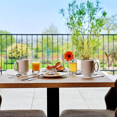Logis Hotel Restaurant Aloe Les Herbiers Bagian luar foto