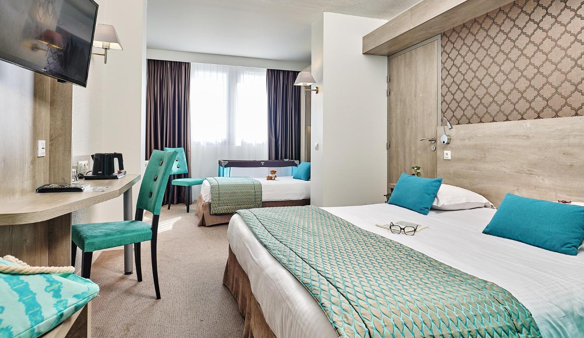 Logis Hotel Restaurant Aloe Les Herbiers Bagian luar foto