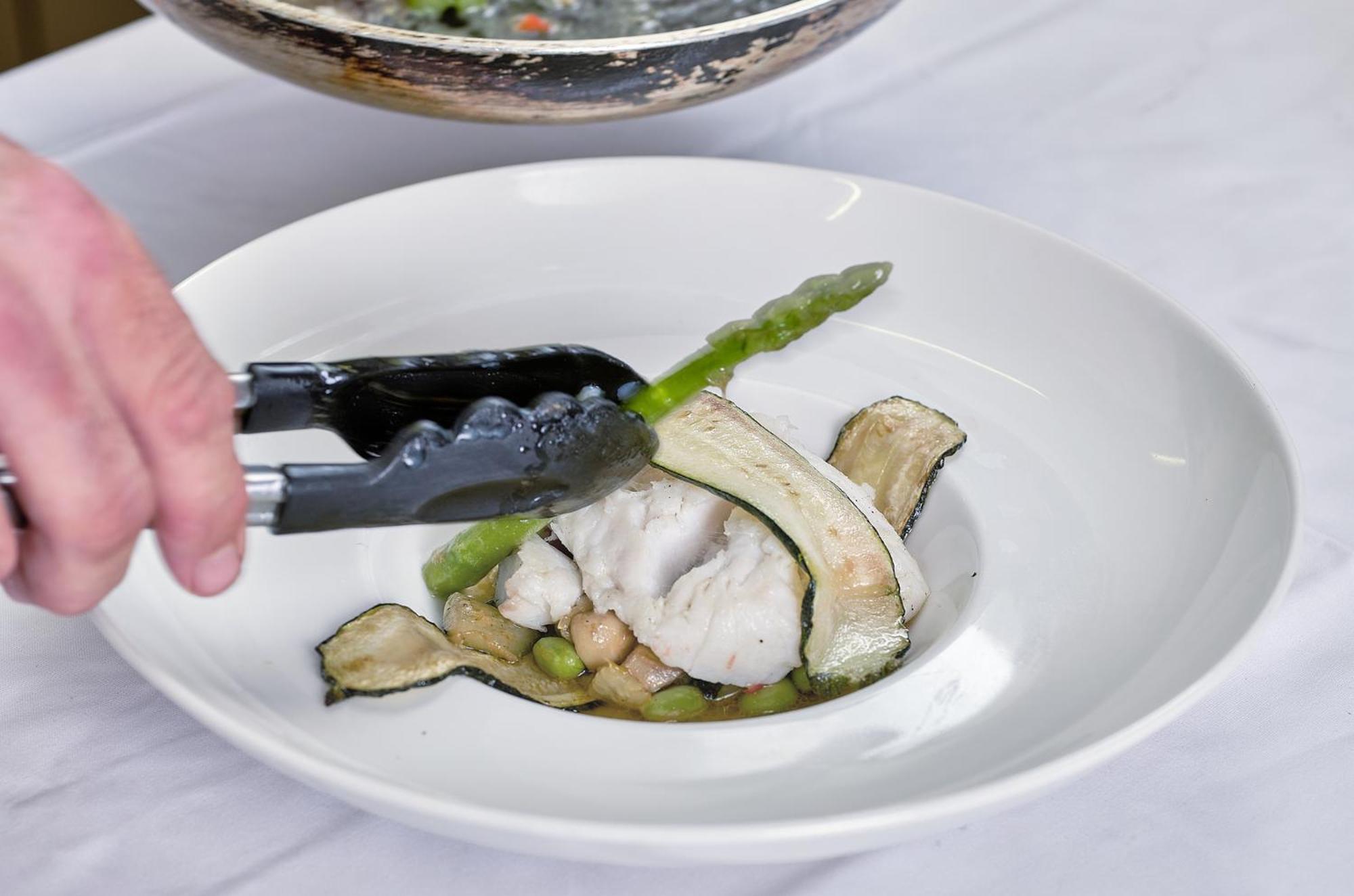 Logis Hotel Restaurant Aloe Les Herbiers Bagian luar foto